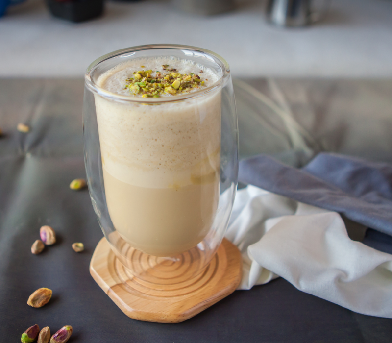 Anjeer & pista shake